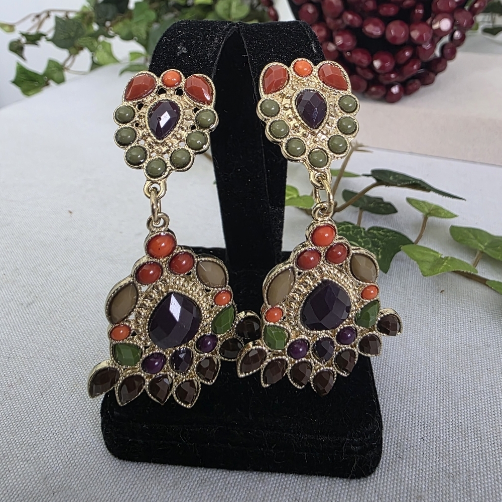 Burgundy Multi Strand Faceted Acrylic Bead Necklace and Earrings Set - Picture 9 of 15